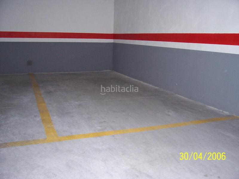 Foto 7f04d0c3-3a7f-43f0-92b5-3a85b9fe2c8e. Alquiler parking coche en Parque Alameda - Paula López Valladolid