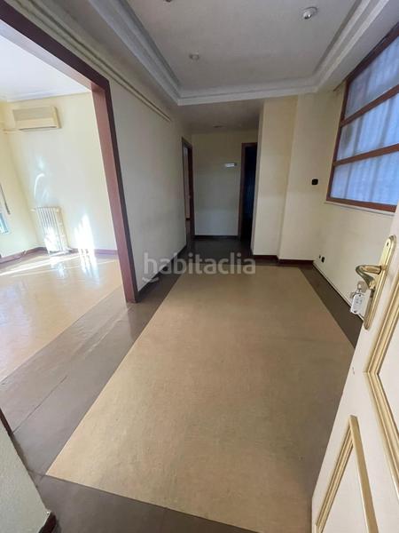 Foto bcf0b00f-0e32-4e49-aae2-629a813cf7e1. Location bureau dans Campo Grande Valladolid