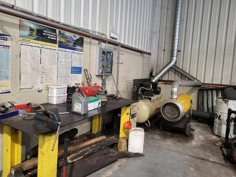 Foto a2a3b77f-61a7-45ae-9fa4-4fc51dfbc3ca. Capannone industriale in Trobajo del camino