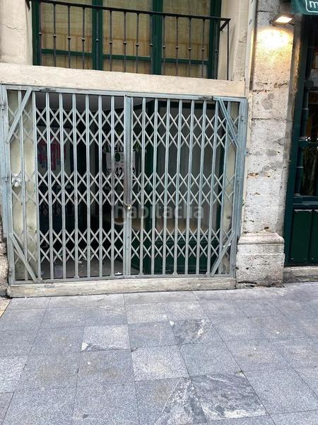 Foto c610f610-1ba0-4005-bf21-805e914d2cdb. Local commercial dans Centro Valladolid