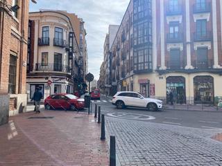 Parking coche en Centro. Garaje en josé maría lacort
