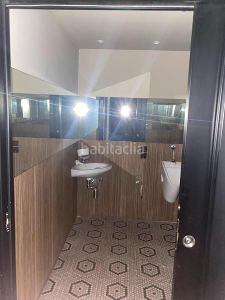 Foto c3953a92-d6a8-4fdd-bc71-65626e66f824. Alquiler local comercial calle san lorenzo, en una zona inmejorable en Valladolid