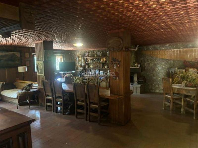 Foto 63fa6015-ec0f-4963-a489-d450f140aa82. Chalet con riscaldamento parcheggio piscina in La Victoria - Puente Jardín Valladolid