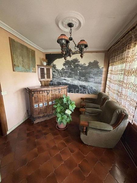 Foto fc1e092a-fec9-4dfc-956d-95a6e6ff2655. Chalet con riscaldamento parcheggio piscina in La Victoria - Puente Jardín Valladolid