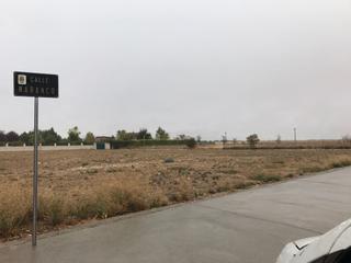 Terreny residencial a Cistérniga. Gran parcela en urbanización el páramo de la cistérniga