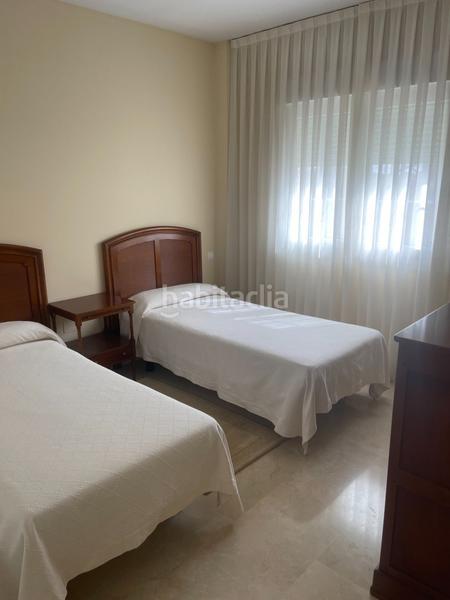 Foto 9a68e674-7358-4484-bd5b-7260c4fa9aa4. Chalet  individual con piscina cubierta en la mejor zona del pinar de antequera en Valladolid