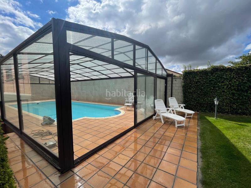 Foto a3671428-049b-410e-9df0-1c4c07a5f736. Chalet  individual con piscina cubierta en la mejor zona del pinar de antequera en Valladolid