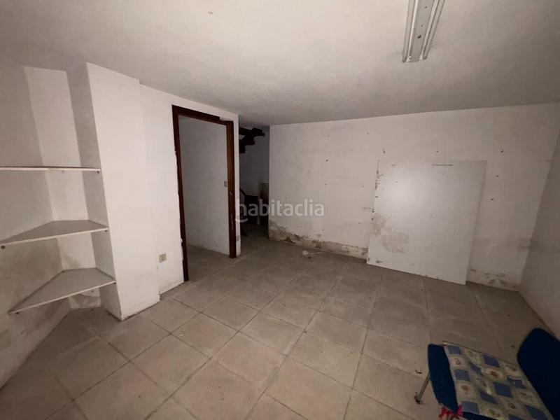 Foto b9351b9b-668d-4097-b159-11929cd25bd0. Location local commercial dans Centro Valladolid