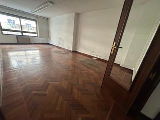 Pis a Calle del general ruiz 2. Piso junto a plaza madrid