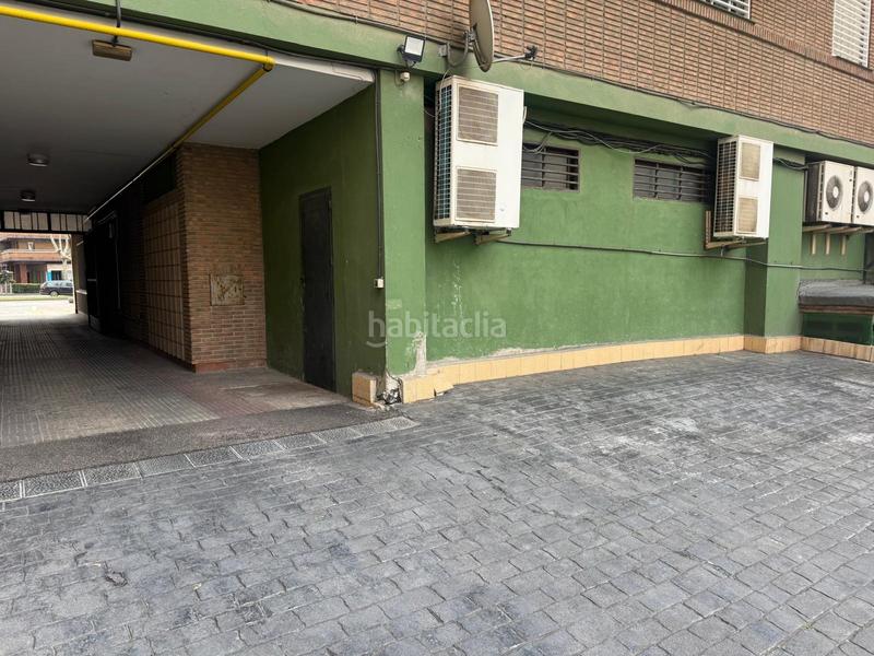 Foto adc4af05-b675-482a-8959-d99e3f7a3cbc. Affitto locale commerciale in Plaza de Toros Valladolid