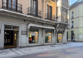 Location Local commercial  Calle claudio moyano. Local comercial en claudio moyano