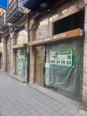 Location Local commercial à Centro. Local en calle duque de la victoria