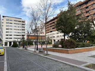 Aparcament cotxe  Plaza de juan de austria. Plaza juan de austria