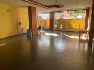 Local Comercial a Calle de Vega