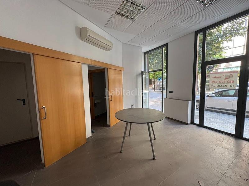 Foto c846c2e6-77ff-4d5c-8ace-e41d1b6f70d4. Location local commercial dans Caño Argales Valladolid