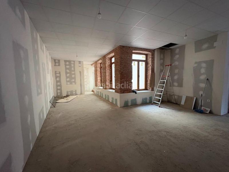 Foto a7eabf7a-d6b8-4e83-9aa5-5ea2da90402a. Location local commercial dans bajada bajada de la libertad 23 dans Valladolid