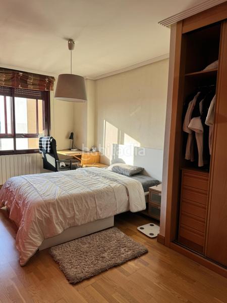 Foto f86888db-f93d-4dd4-8d1f-f46da7e7dd6e. Etagenwohnung mit heizung parking pool in Parquesol Valladolid