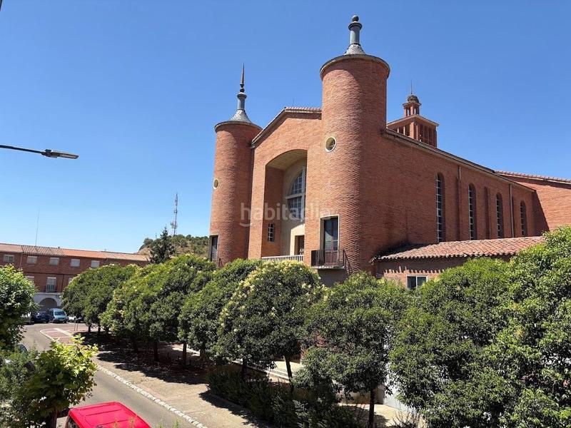 Foto 240f9c43-3cf0-441f-9b5f-67a6838e079b. House in plaza porticada 3 in Girón Valladolid