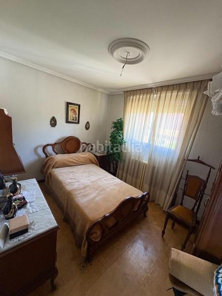 Foto 9e59dd06-e6d3-47f8-9ffa-7d8f0eb070b2. House in plaza porticada 3 in Girón Valladolid