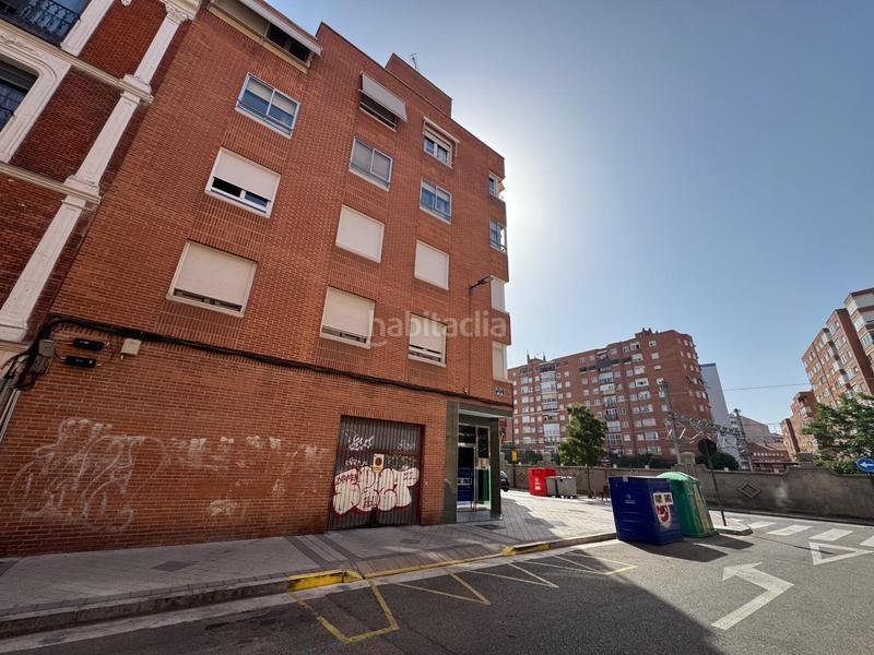 Foto 9d1a6e77-247a-4079-8538-55a8124bc9a4. Piso calle estacion en Circular Valladolid