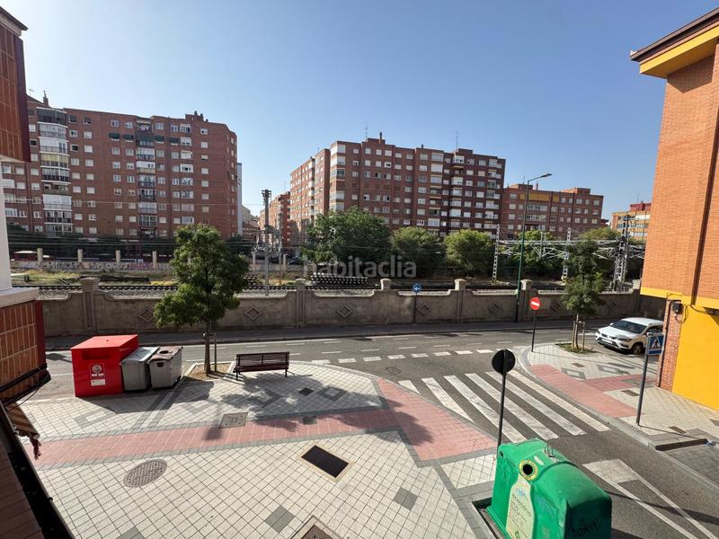 Foto b75e71b8-ab7e-4464-b44f-80bdb23d3638. Piso calle estacion en Circular Valladolid