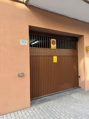 Lloguer Aparcament cotxe a Plaza de Toros. Junto puente colgante