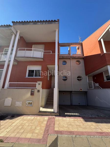 Foto 71075d54-29ed-4b34-9f34-4ac613a3c50c. Semi detached house with heating parking in Arroyo Arroyo de la Encomienda