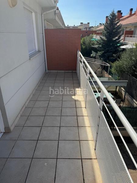 Foto e740acad-9e03-4d88-b242-b75a984801b8. Semi detached house with heating parking in Arroyo Arroyo de la Encomienda