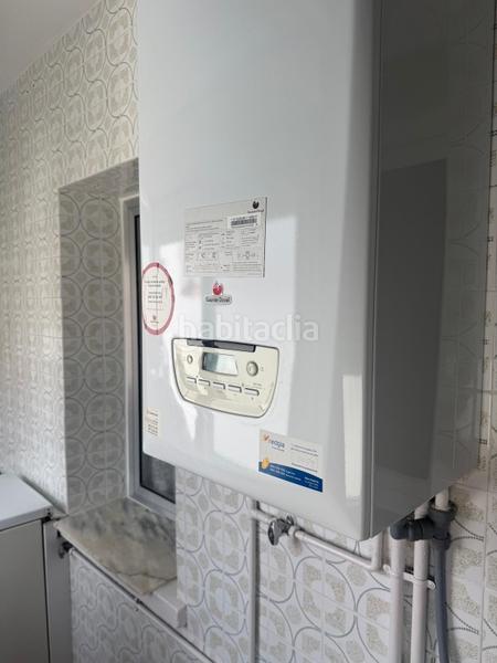 Foto 487a8112-4cd0-4570-8ca2-841fa700c656. Apartamento piso en avenida segovia en Delicias Valladolid