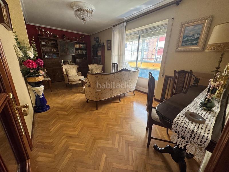 Foto 6dfc1d85-f788-4878-b354-13a0ac863f38. Apartamento piso en avenida segovia en Delicias Valladolid