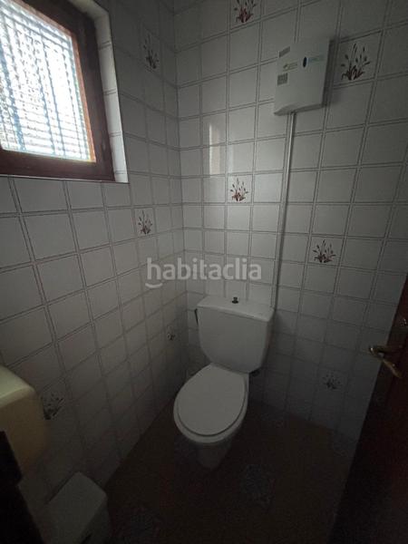 Foto c8178343-218b-4a18-931d-4e3ac873de57. Local commercial dans Cistérniga