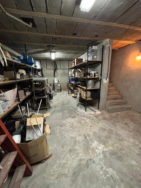 Foto f5a58d8a-f0bb-491e-a7ab-ca7eaf431fdf. Local commercial dans Cistérniga