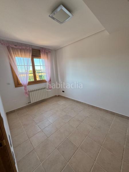 Foto 59b579db-14e1-40f7-9979-0a71e375e8b7. Location maison avec chauffage parking dans Extrarradio Valladolid