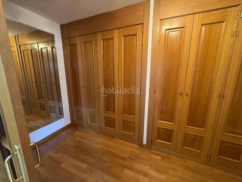 Foto bb2af91d-f6f5-4e41-b17a-68060ac22a3c. Location maison avec chauffage parking dans Extrarradio Valladolid
