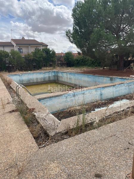 Foto 4b8a0fc5-84ce-40aa-8ef4-0a47dbc7bad7. Nau industrial a Cigales