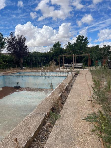 Foto 5e437462-b1dd-47a4-a859-8b45b40efea7. Nau industrial a Cigales