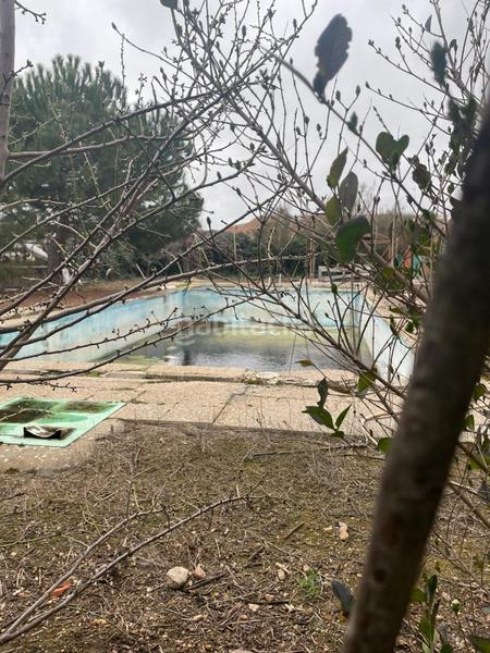 Foto ed20dcaa-6f90-44bd-bd83-291df5687362. Nau industrial a Cigales