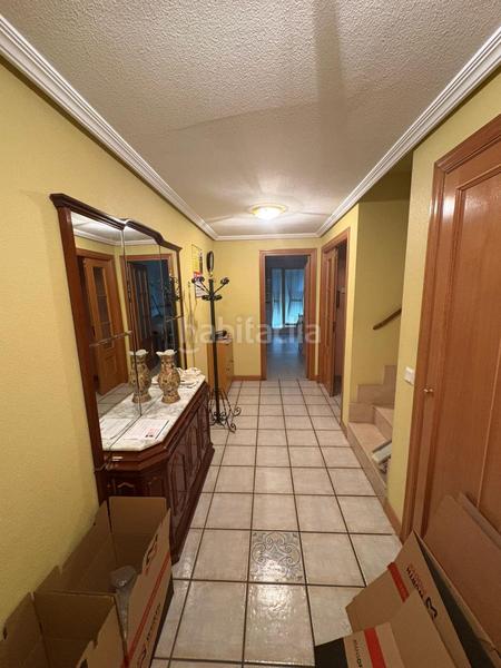 Foto 5f41ca10-a035-43f3-b7f9-d49733992336. Rent semi detached house with heating parking pool in Valladolid