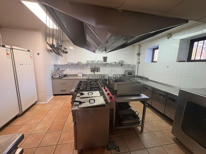 Foto 63a23e43-d255-4545-9492-377a2fd36c0e. Location local commercial dans La Vega Arroyo de la Encomienda