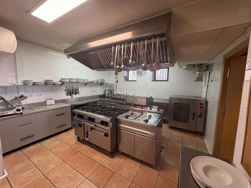 Foto b376a567-8f7e-4f6e-8935-203e57551454. Location local commercial dans La Vega Arroyo de la Encomienda