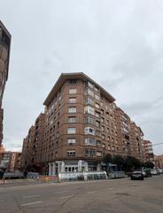 Lloguer Pis a Circular. Calle san luis