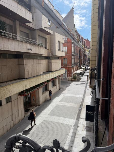 Foto 1c1ab67b-8e44-43ad-bd4a-622649b5557f. Oficina pleno Centro en Centro Valladolid