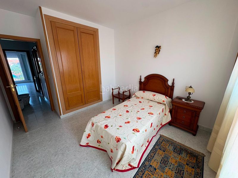 Foto 4113e4ba-b610-44fe-b841-30380b017382. Casa aparellada amb calefacció aparcament a Villanubla