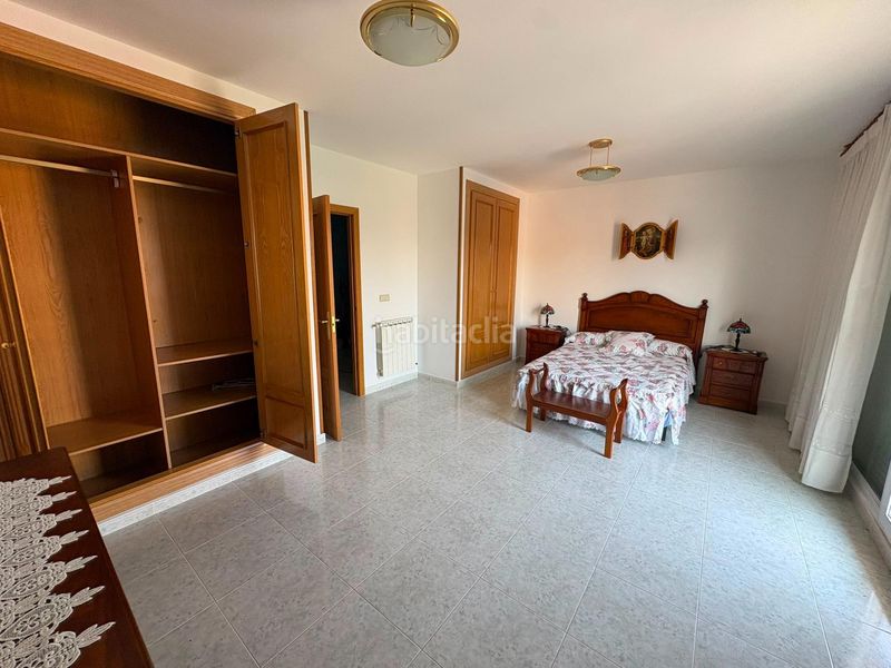 Foto bc31b491-066c-4527-b4a8-202857c75790. Casa aparellada amb calefacció aparcament a Villanubla