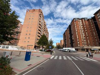 Appartamento in Parquesol. Piso en venta meteo seoane sobral en parquesol