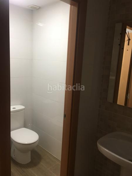 Foto 5da65443-6f18-4a04-a623-1e393bab45a4. Local commercial dans Rondilla Valladolid