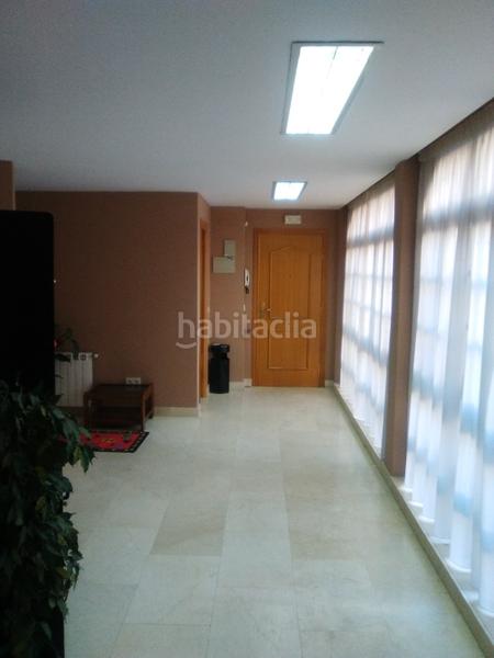 Foto b2d8bec4-5aab-4463-ae8e-18c7eeefc6fd. Office space with heating in Centro Valladolid