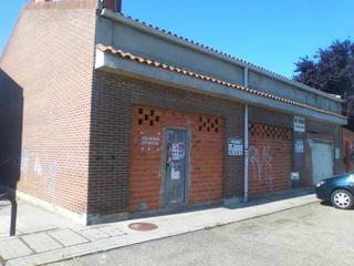 Local Comercial a Cistérniga. Local diáfano en la cistérniga.