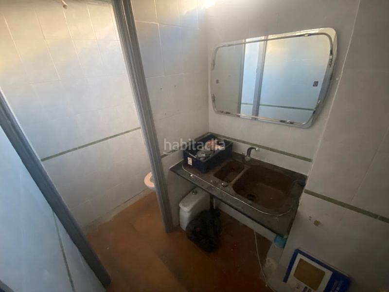 Foto a596ac5d-b5b2-442b-b267-7beabc87c44a. Alquiler local comercial amplio y luminoso local en Parquesol en Valladolid