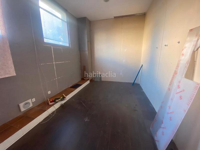 Foto a40e8545-abbf-4b6d-bdca-62bf970d5791. Rent business premise in Parquesol Valladolid